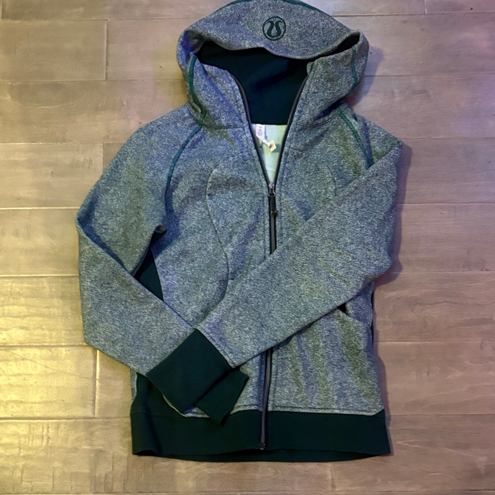 Lululemon Athletica Heathered GreenZip-Up Scuba